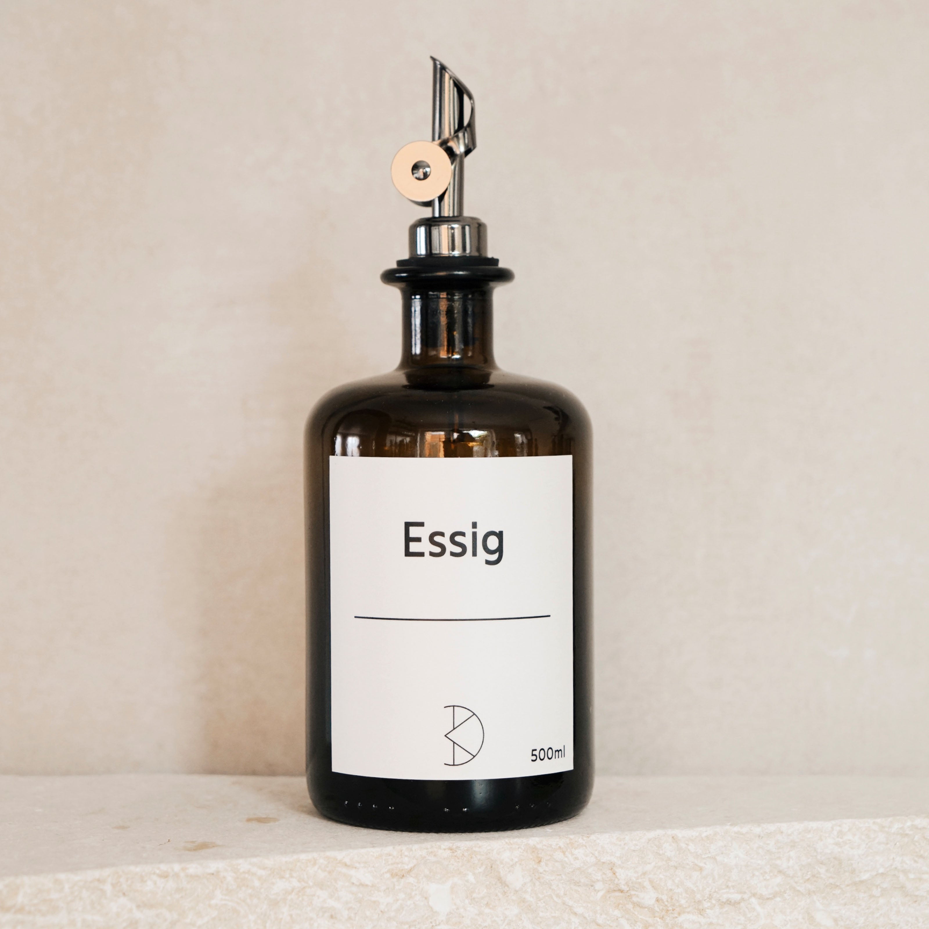 Ölflasche aus Braunglas – 500 ml Ölspender mit Edelstahl-Ausgießer