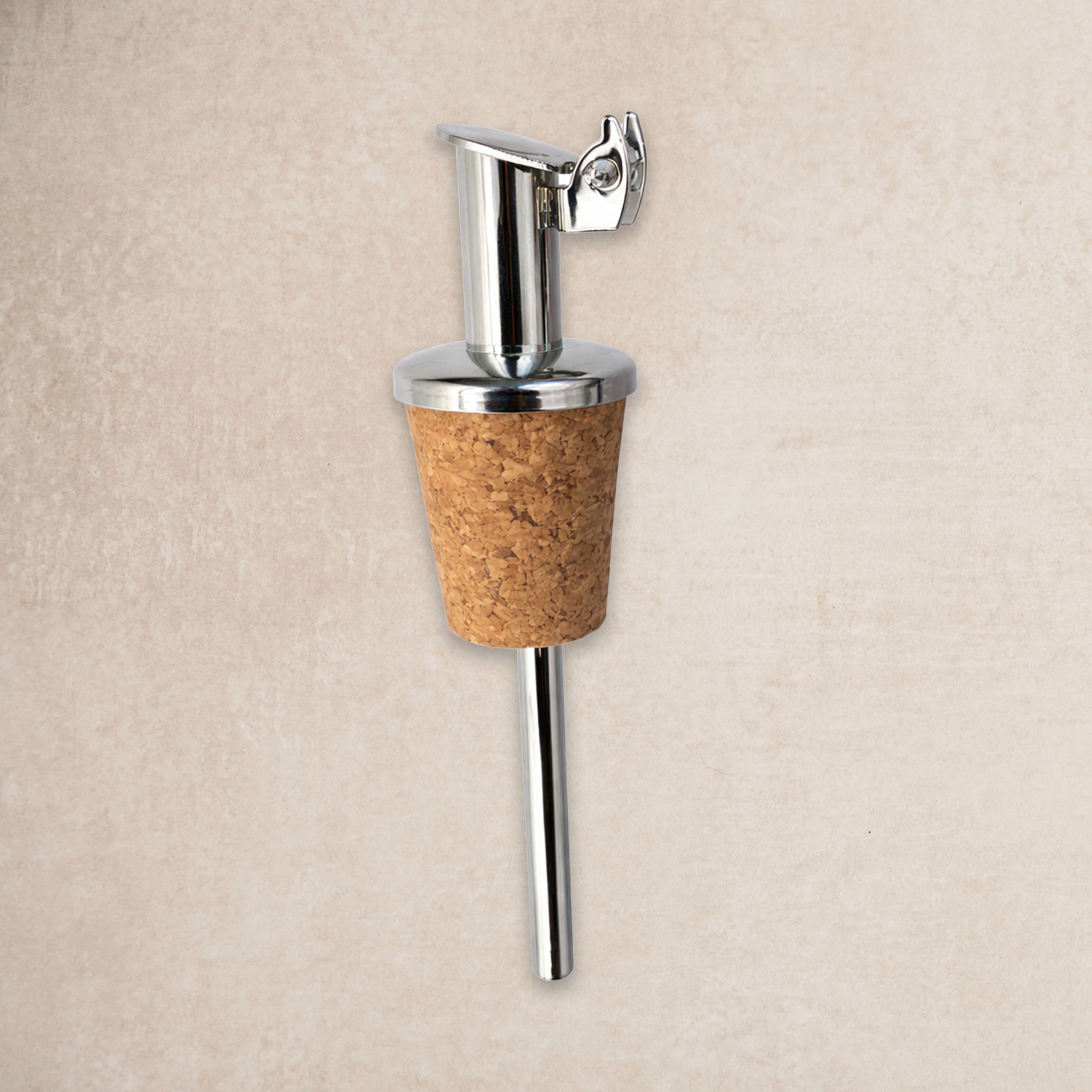 Ausgießer aus Edelstahl mit Naturkorken – Tropffreies Dosieren für Öl & Spirituosen