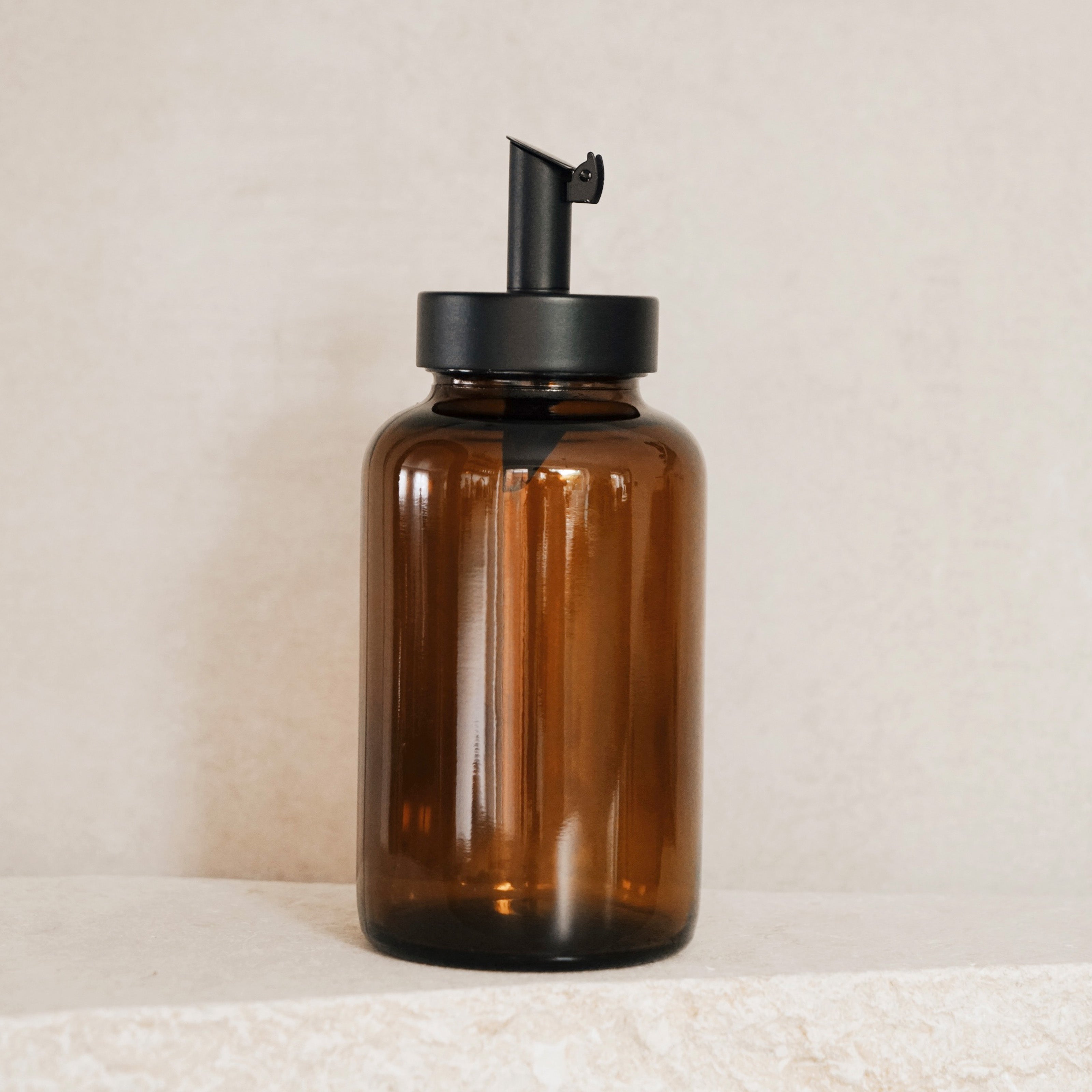 Zucker- & Saatenstreuer aus Braunglas – 200ml oder 300ml mit Edelstahl-Dosierer - Koffs Design